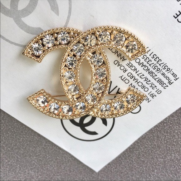 100% AUTHENTIC CLOSET 15% Off 2 ITEMS OR MORE - Picture 4 of 5